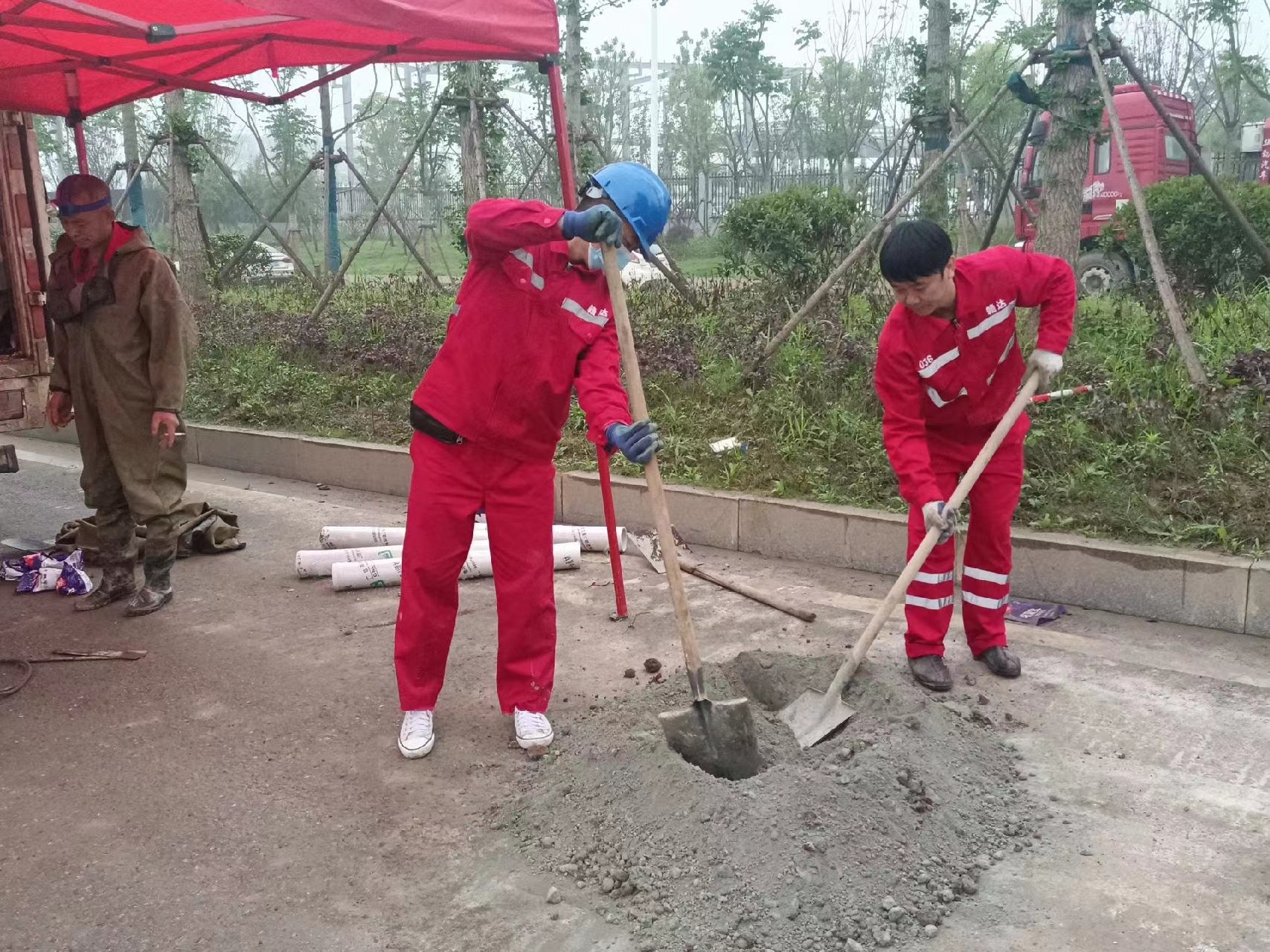 伊犁管道疏通哪家好】及时进行市政管道清淤